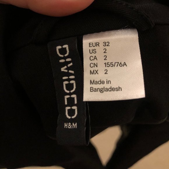 H&M Black Blazer - Picture 3 of 5